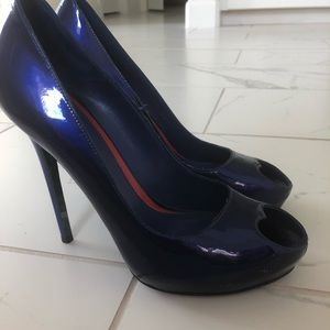 Alexander McQueen electric blue heels size 39
